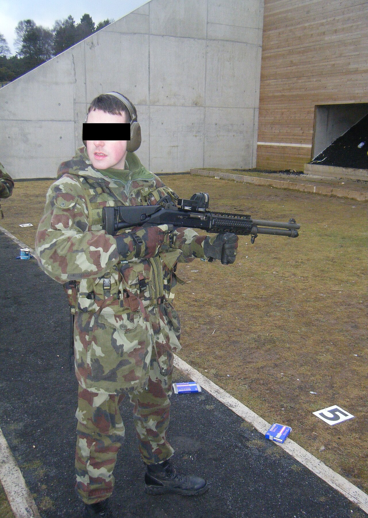 Benelli M4 — Shotgun featured in Gun Guesser