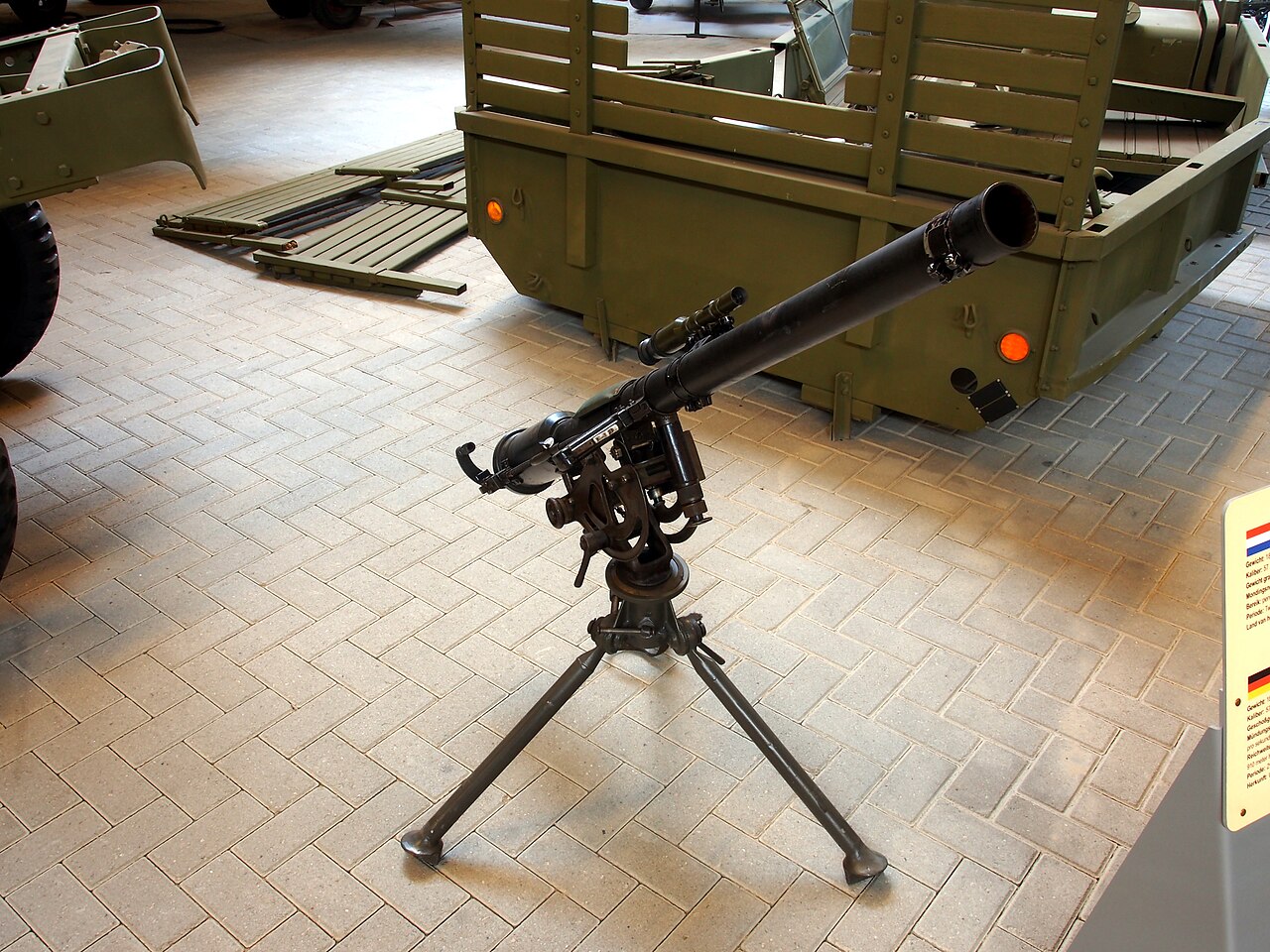 M18 Recoilless Rifle — Recoilless Rifle
