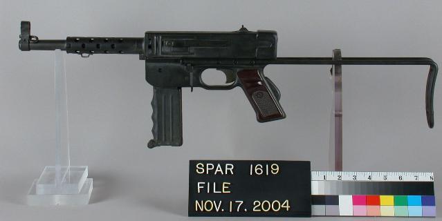 MAT-49 — Submachine Gun