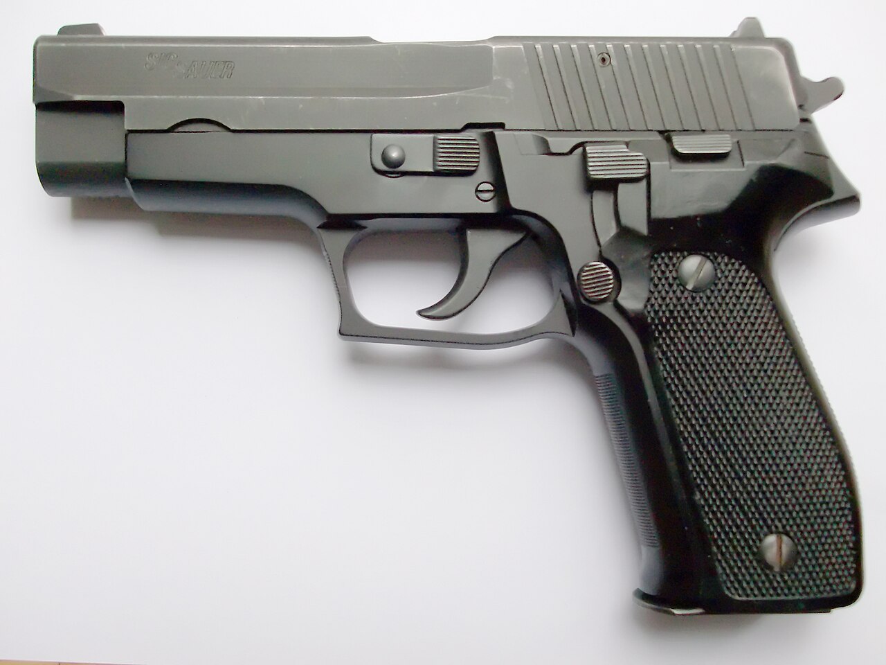 SIG Sauer P229 — Semi-automatic Pistol featured in Gun Guesser