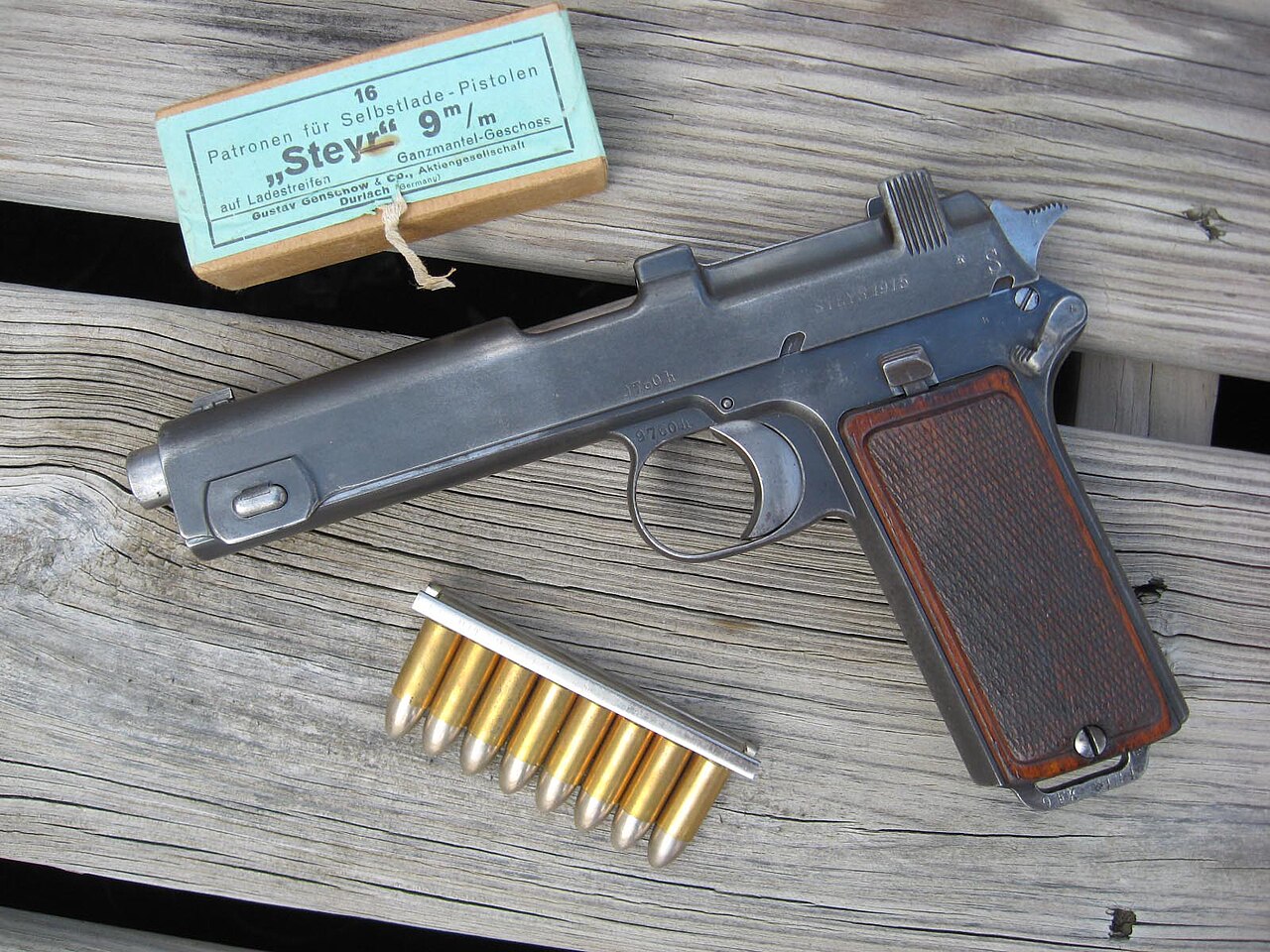 Steyr M1912 — Pistol